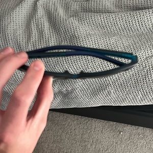 I am selling this pair because i have another pair that i wear more.